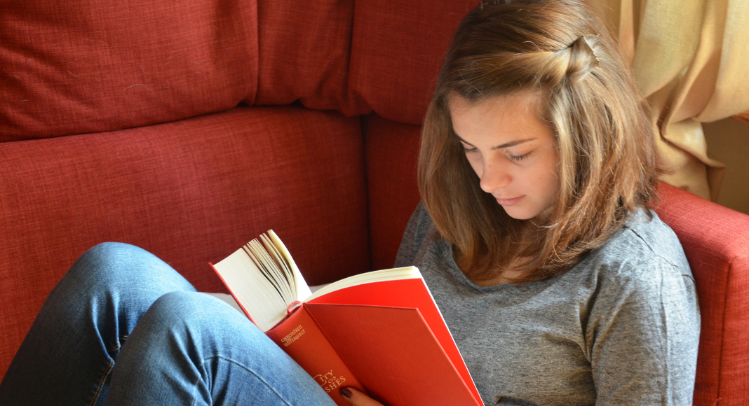 50+ Book Recommendations for Teenage Girls